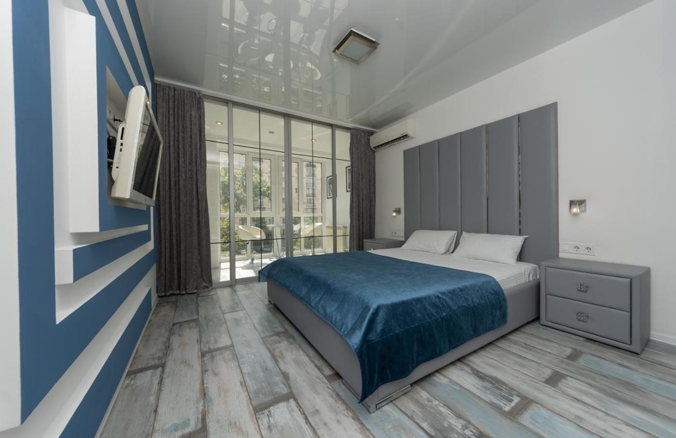 Apartamento Flat24 On Lesi Ukrainki 3 Kiev Exterior foto